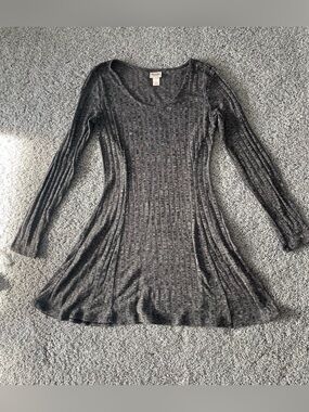 Mossimo Supply Co. Ribbed Long Sleeve Scoop Neck Dress - Grayish/Brown/Black